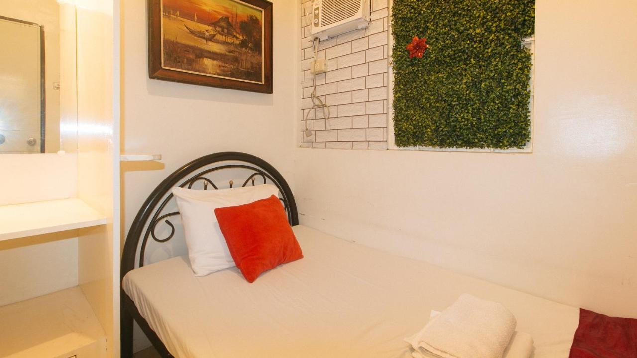 Nearest Hostel Pasay City By Reddoorz 外观 照片