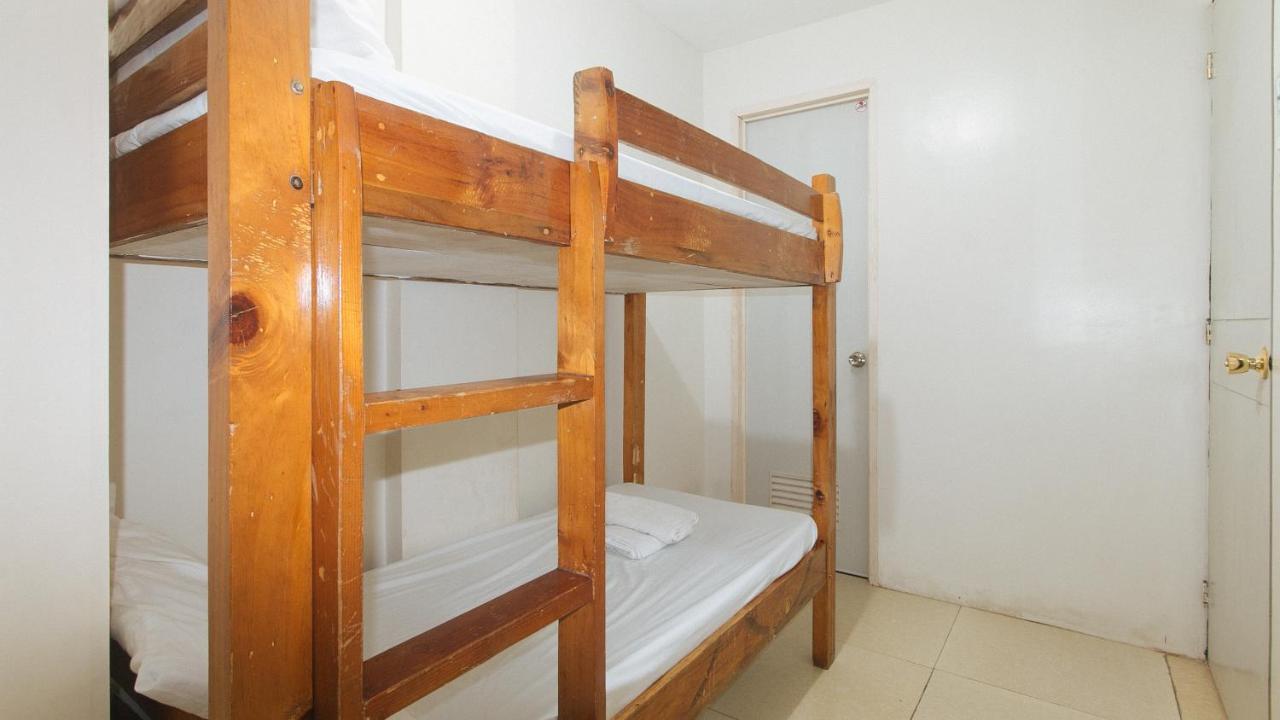 Nearest Hostel Pasay City By Reddoorz 外观 照片